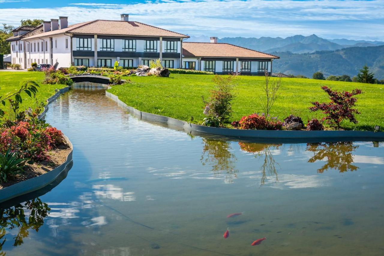 Hosteria De Torazo Nature Hotel & Spa Exterior photo
